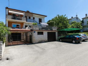 Apartments with a parking space Porec - 6922